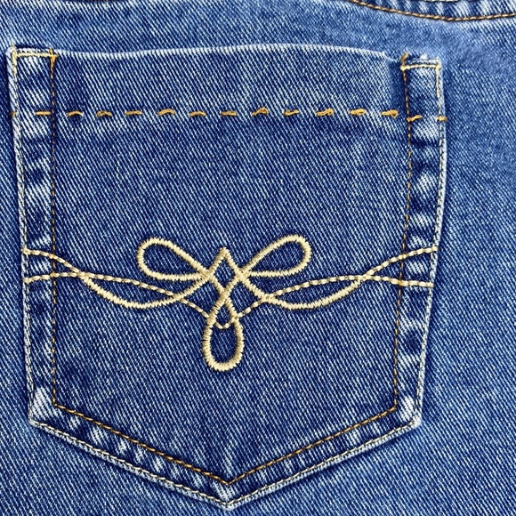 Blue Denim Women's Shorts - Picture 6 of 13